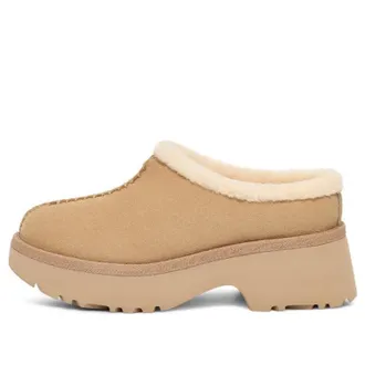 UGG (WMNS) UGG New Heights Cozy Clog Mustard Seed 1162510-MDSD