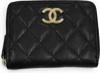 Chanel Black Grained Calfskin Wallet (Bi-Fold) (Pre-Owned)
