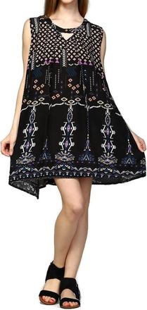 Velzera Sleeveless Keyhole Dress In Black