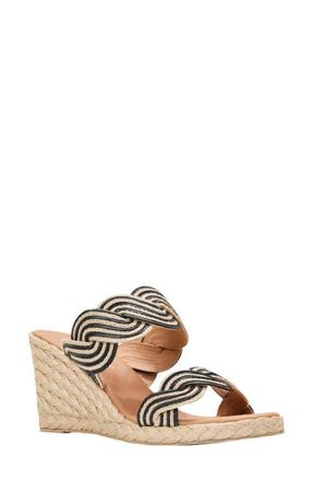 Andr&eacute; Assous Nolita Twist Wedge Slide Sandal in Natural/Black at Nordstrom, Size 10