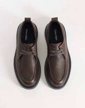 Calvin Klein scarpa stringata stile combat in pelle con punta apron color marrone cioccolato