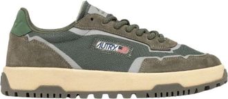 Autry Militaire Lage Top Outdoor Sneakers - Heren - Sneakers - Groen - 41 EU - Su&egrave;de - Schoenen
