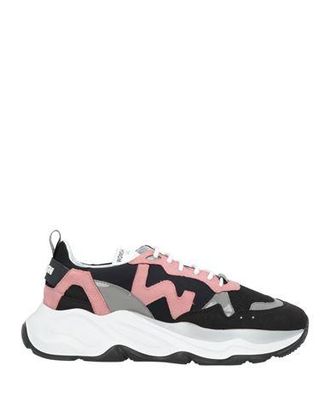 Womsh Sneakers