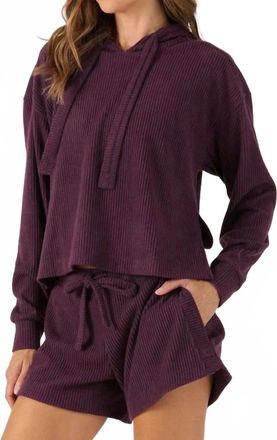 Glyder Valley Cropped Hoodie In Blackberry Jam