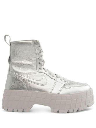 Nike Jordan Air Jordan 1 High Brooklyn boots - women - Calf Leather/Calf Leather/Rubber - 10 - Silver