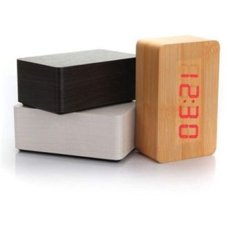 Trade Shop Trade Shop - Reloj De Madera Moderno Efecto De Madera Madera Usb/aaa Luz Led Reloj De Alarma Digital