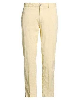 Out / Fit BOTTOMWEAR - Trousers sur YOOX.COM