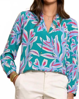Southern Tide Bonnie Vintage Garden V-Neck Top In Spruce Shade