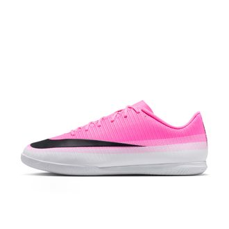 Nike Mens Mercurial Vapor 17 Club Indoor/Court Low-Top Soccer Shoes in Multicolor | IQ6854-900