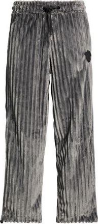 Numero 00 HOSEN & RÖCKE - Hosen auf YOOX.COM