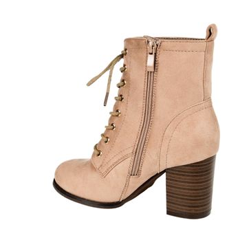 Journee Collection Baylor Bone WD-BAYLOR Womens