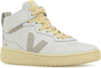 Veja Womens White Leather V-95 Sneakers Extrawhitenatural