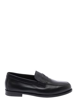 Doucal's Black Loafers With Slip-On Deisgn And Almond Toe In Leather Man