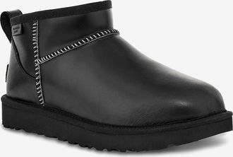 UGG Flache Stiefeletten aus glattem Leder Classic Ultra Mini