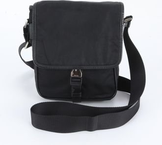 Prada Black Leather Nylon Messenger Bag Shoulder Bag (Pre-Owned)