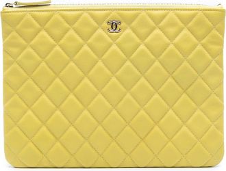 Chanel Pre-owned Womens Medium Quilted Caviar O Case Clutch - Yellow Leather - One Size