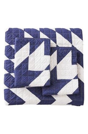 Melange Home Star Patch Patchwork Quilt Set in Blue at Nordstrom Rack, Size Queen