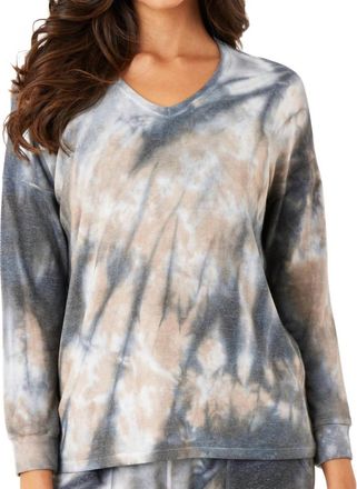 French Kyss Marble Wash Long Sleeve V-Neck Tio