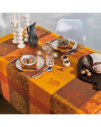 GARNIER-THIEBAUT Mille Bois Dautomne Potiron French Tablecloth