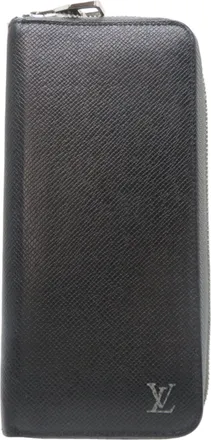 Louis Vuitton Black Taiga Leather Long Wallet (Bi-Fold) (Pre-Owned)