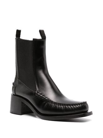 Hereu Auf hier setzte Alda Heeled