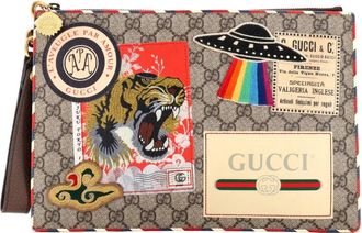 Gucci Courrier Pouch GG Coated Canvas with Applique clutch bag - Bruin