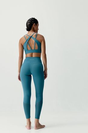 Born Living Yoga Top Asha Hydro