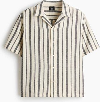 H&M Regular Fit Shirt in Black/striped at Nordstrom, Size Xx-Large