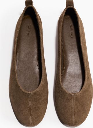 H&M Ballerinas aus Veloursleder - Green