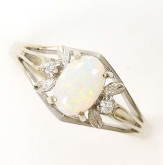C&A Unbranded (14K) Band Ring (Pre-Owned)