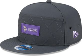 New Era Mens Charcoal Minnesota Vikings 2025 Sideline Cold Weather Split Panel 9FIFTY Snapback Hat