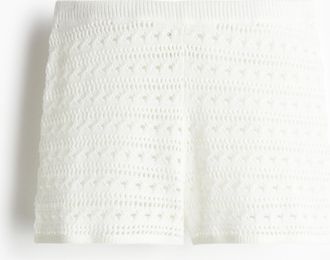H&M Shorts in Pointellestrick - White