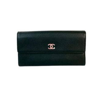 Chanel Pre-owned Wallets, female, Black, Size: ONE SIZE Pre-owned Coco Mark Clover Motif Leather Long Wallet