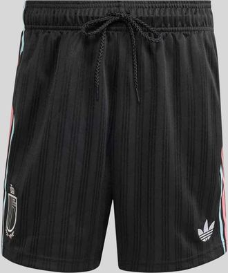 adidas Originals Regular Fit Sweatpants mit Label-Detail Modell Belgien 26 in Black, Gr&ouml;&szlig;e XL