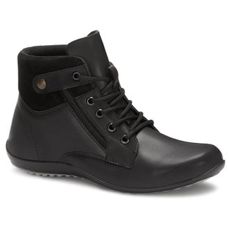 Andrea Womens Flat Booties With Side Zipper In Black
