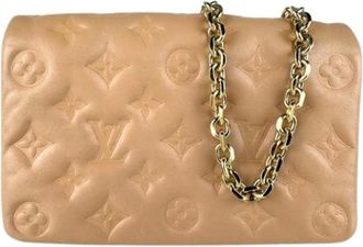 Louis Vuitton Pre-owned Cross Body Bags, female, Beige, Size: ONE SIZE Pre-owned Pochette Shoulder Bag