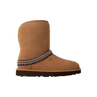 UGG Classic Short Crescent Chestnut 1161770-CHE Womens