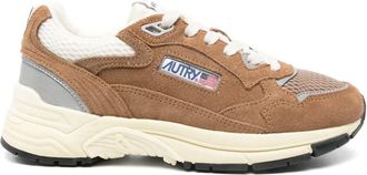 Autry Hyperway Low Wom Suede/Mesh