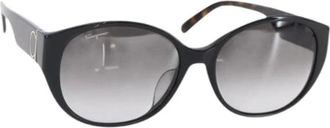 Ferragamo Pre-owned Accessories, female, Black, Size: ONE SIZE Pre-owned Plastic Sunglasses