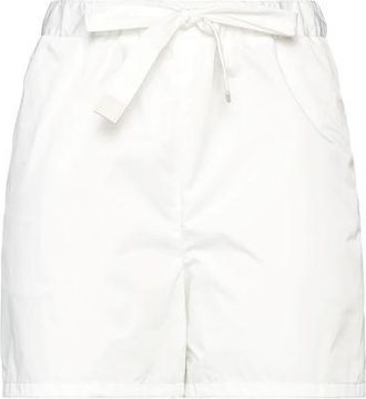 Moncler BOTTOMWEAR - Shorts & Bermuda Shorts sur YOOX.COM