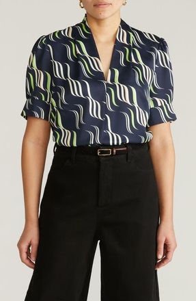 Universal Standard Beatrice Pebble Georgette Top in Paddington Ribbon Print at Nordstrom, Size Xl