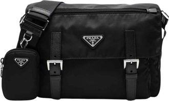 Prada Medium Nylon Shoulder Bag - Dames - Schoudertassen - Zwart - ONE Size - Nylon - Tassen