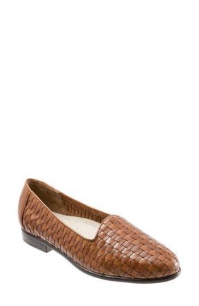 Trotters Liz Slip-On Loafer in Light Tan Leather at Nordstrom, Size 6.5