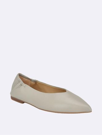 Calvin Klein Womens Womens Saylory Flat - Neutral - 6H