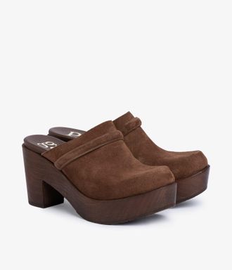 Pedro Garcia Midi heel wood clog in brown suede | Della | Fall winter 26 |
