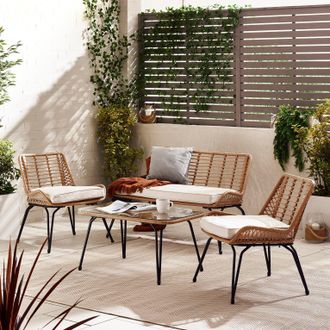 Furniturebox Lisbon Wicker Style Rattan Outdoor Garden Sofa & Chair Set, PE Rattan & Cushions, Garden Conversation Set in Beige