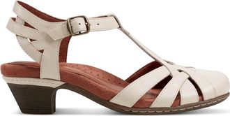 Cobb Hill Womens Aubrey Sandal In New Vanilla