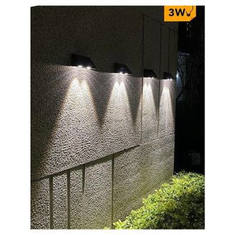 Trade Shop Trade Shop Traesio - Trade Shop - Applique Led Con Pannello Solare A Parete 3 W Ip65 Luce 3000k 6500k Nero Yh0615