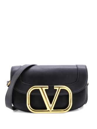 Valentino Garavani Supervee Leather Medium crossbody bag - Zwart