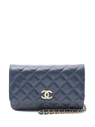 Chanel 2021 Caviar-leather chain wallet - women - Caviar Leather - One Size - Blue